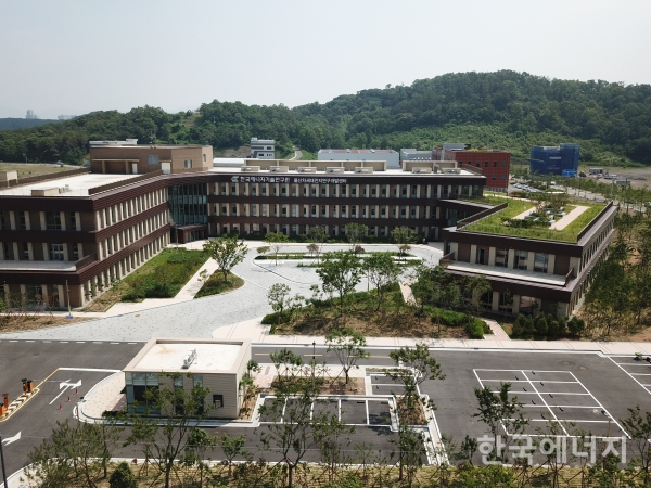 한국에너지기술연구원의 울산 차세대전지원천기술센터 전경.